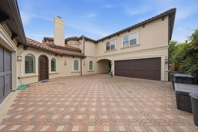 14302 Belle River Lane, Houston, TX 77077