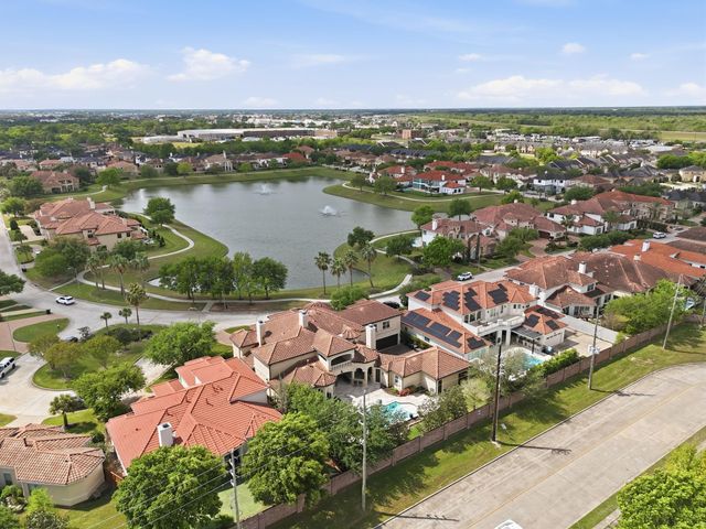 14302 Belle River Lane, Houston, TX 77077