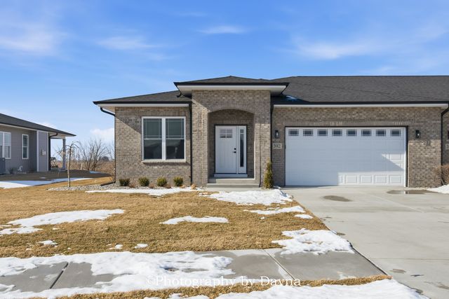 392 White Hawk Way, Manteno, IL 60950