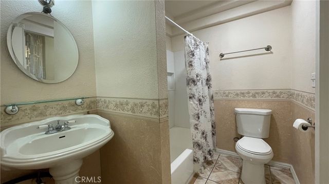 1701 Neil Armstrong 105, Montebello, CA 90640