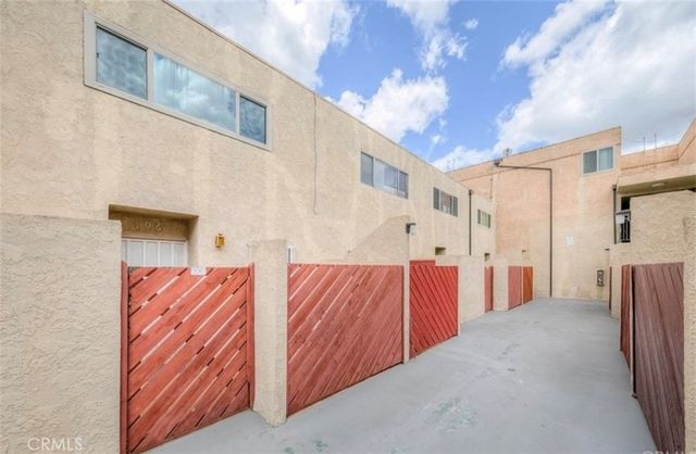 1701 Neil Armstrong 105, Montebello, CA 90640
