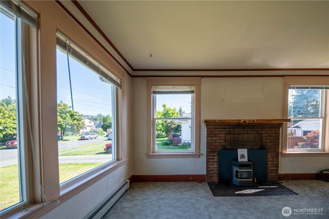 204 S Madison Street, Monroe, WA 98272