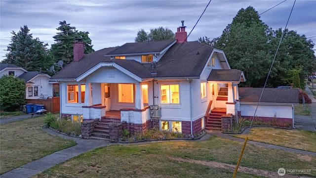 204 S Madison Street, Monroe, WA 98272