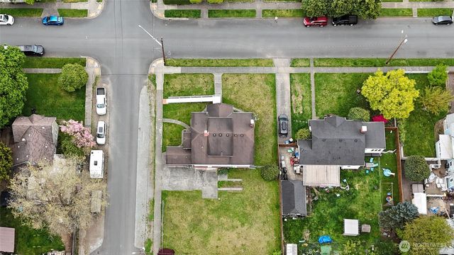 204 S Madison Street, Monroe, WA 98272