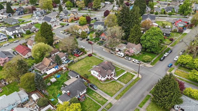 204 S Madison Street, Monroe, WA 98272