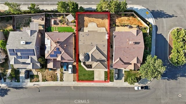 1428 Redwood St., Beaumont, CA 92223