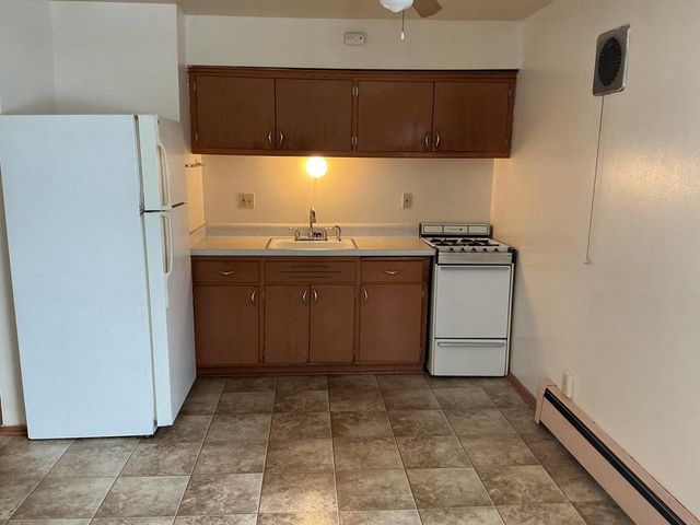 5824 W Beloit ROAD, West Allis, WI 53219