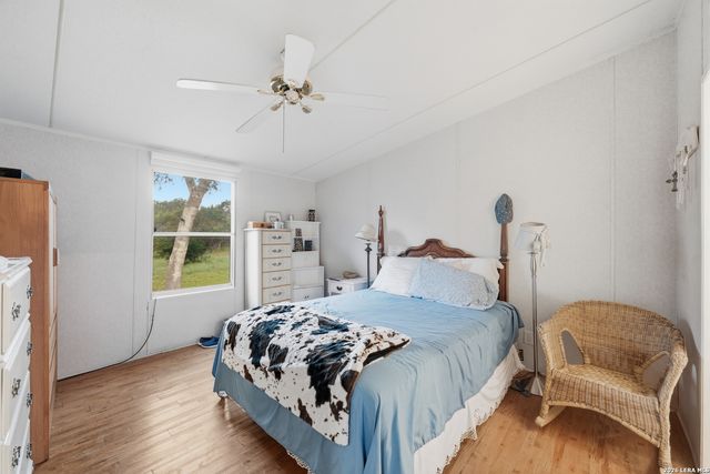 114 RIVER RANCH RD, Boerne, TX 78006