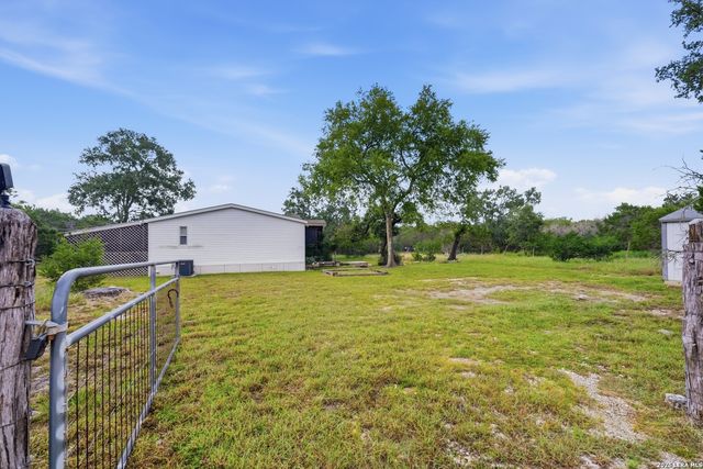 114 RIVER RANCH RD, Boerne, TX 78006
