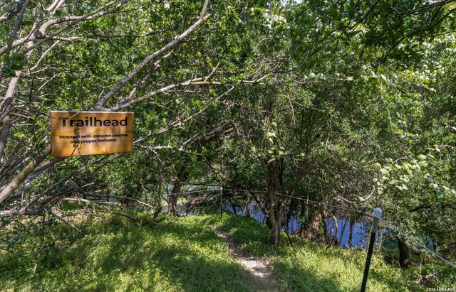 114 RIVER RANCH RD, Boerne, TX 78006