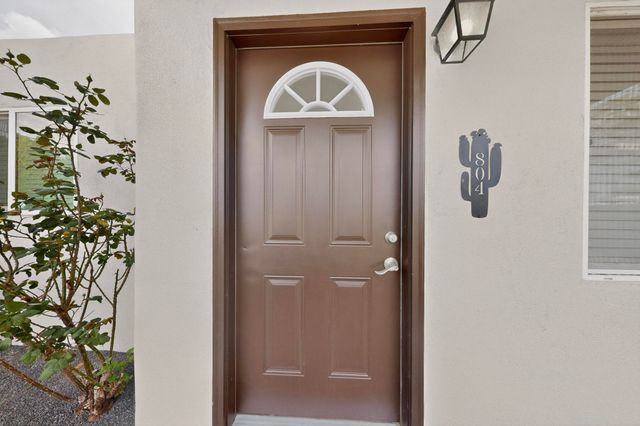 804 Prospect Avenue NW, Albuquerque, NM 87102