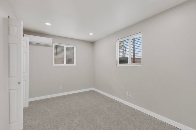 804 Prospect Avenue NW, Albuquerque, NM 87102