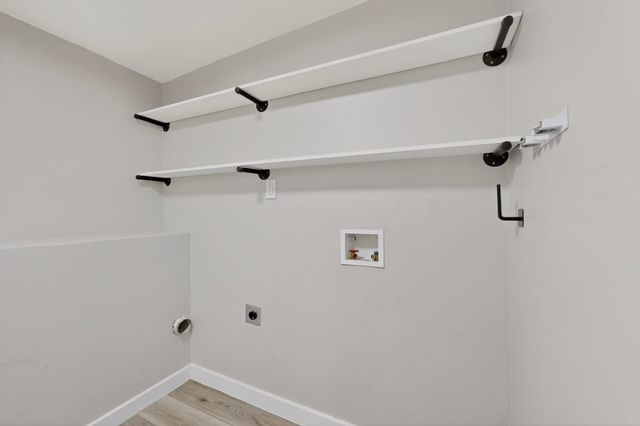 804 Prospect Avenue NW, Albuquerque, NM 87102