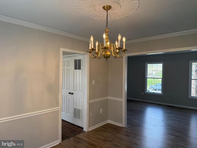 8659 BANNERWOOD DR, Manassas, VA 20109