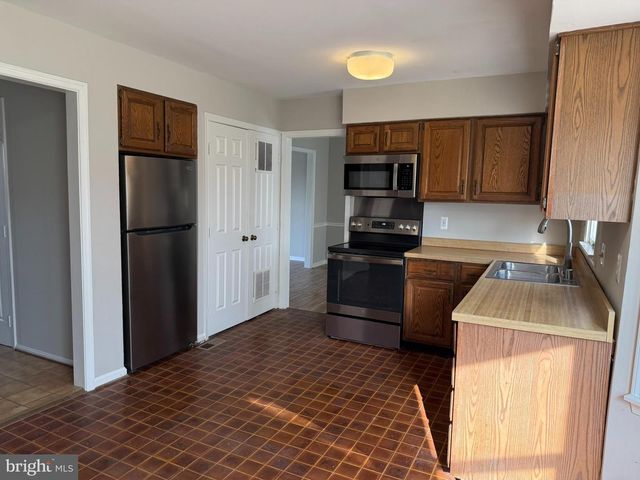 8659 BANNERWOOD DR, Manassas, VA 20109