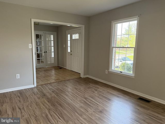 8659 BANNERWOOD DR, Manassas, VA 20109