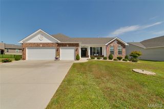 212 Schuman Drive, O'fallon, MO 63366