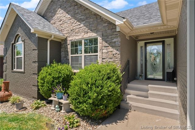 5503 Covington Drive, Charlestown, IN 47111