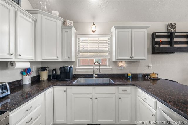 5503 Covington Drive, Charlestown, IN 47111