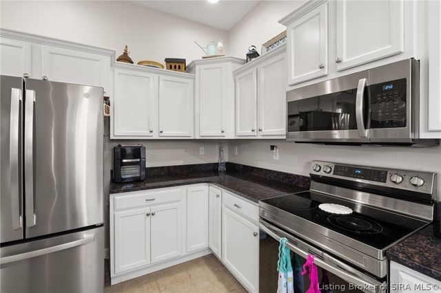 5503 Covington Drive, Charlestown, IN 47111