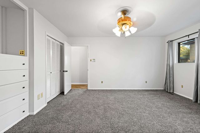 1909 Mary Jane Dr, Longview, TX 75601