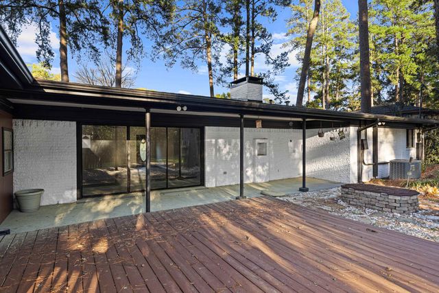 1909 Mary Jane Dr, Longview, TX 75601