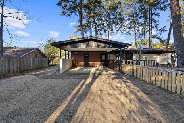 1909 Mary Jane Dr, Longview, TX 75601