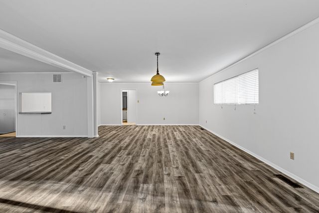 1909 Mary Jane Dr, Longview, TX 75601