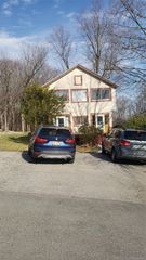6 Stowe Road, Peekskill, NY 10566