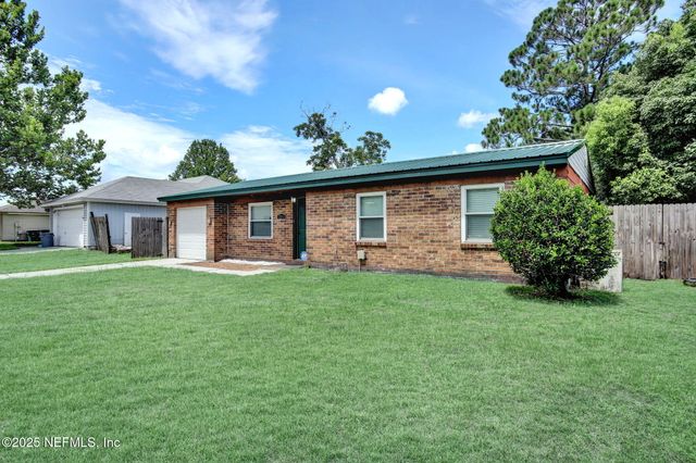 2214 LUANA Drive, Jacksonville, FL 32246