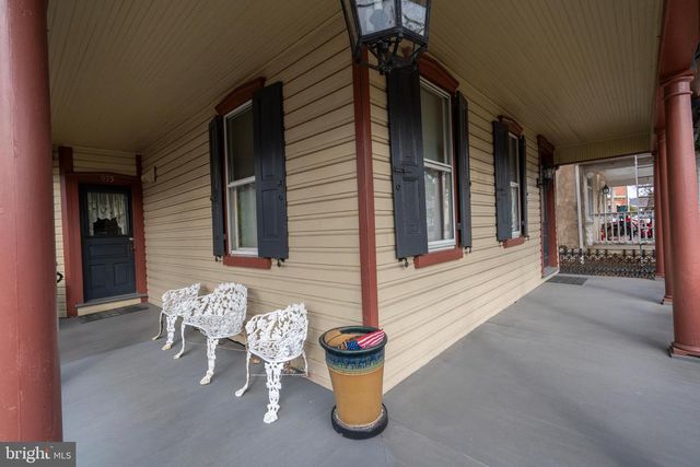 975 GRAVEL PIKE, Palm, PA 18070