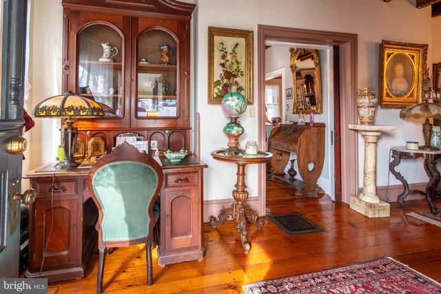 975 GRAVEL PIKE, Palm, PA 18070