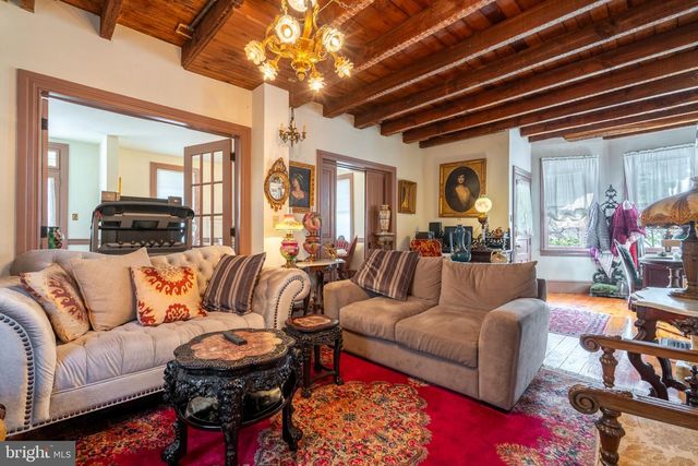 975 GRAVEL PIKE, Palm, PA 18070