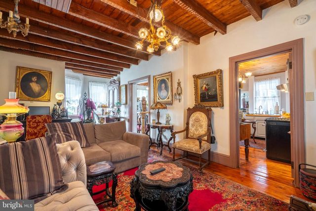 975 GRAVEL PIKE, Palm, PA 18070