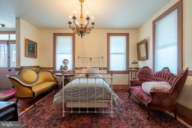 975 GRAVEL PIKE, Palm, PA 18070