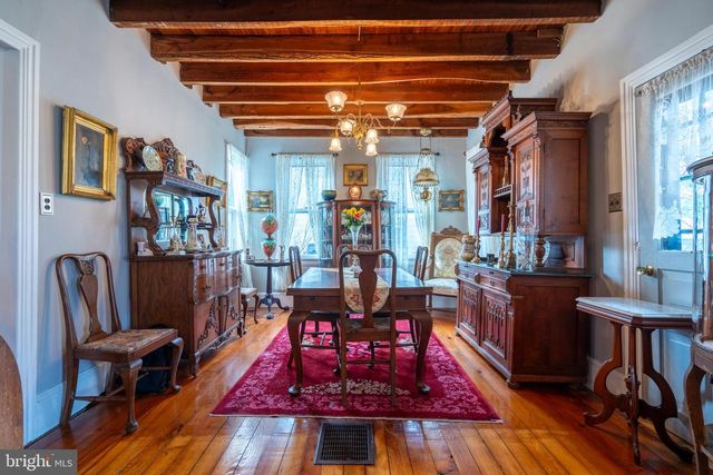 975 GRAVEL PIKE, Palm, PA 18070