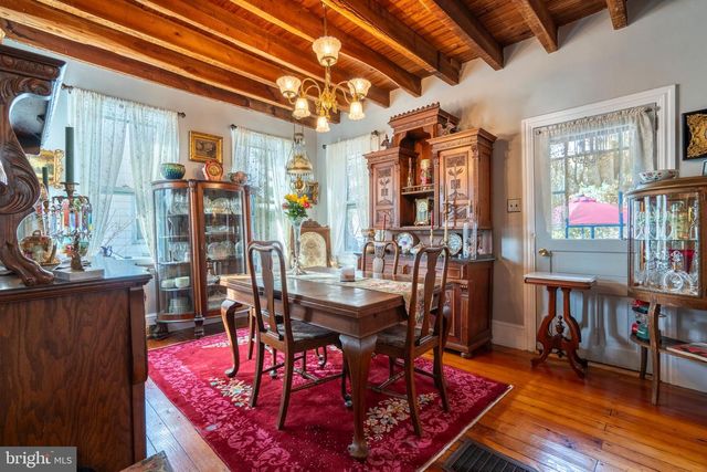 975 GRAVEL PIKE, Palm, PA 18070