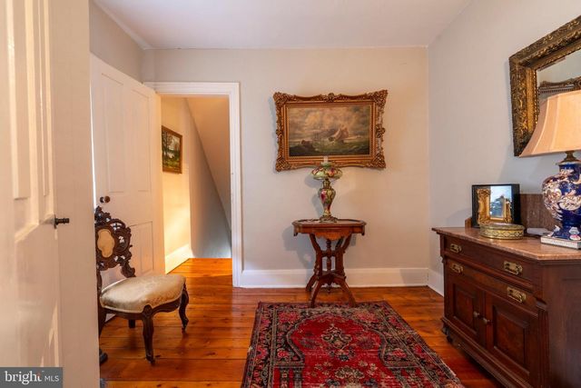 975 GRAVEL PIKE, Palm, PA 18070