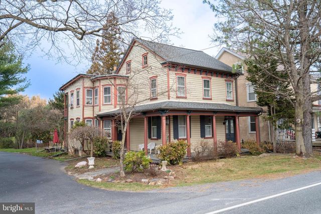 975 GRAVEL PIKE, Palm, PA 18070