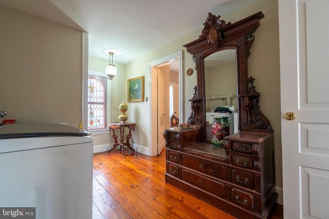 975 GRAVEL PIKE, Palm, PA 18070