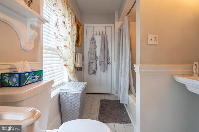 975 GRAVEL PIKE, Palm, PA 18070