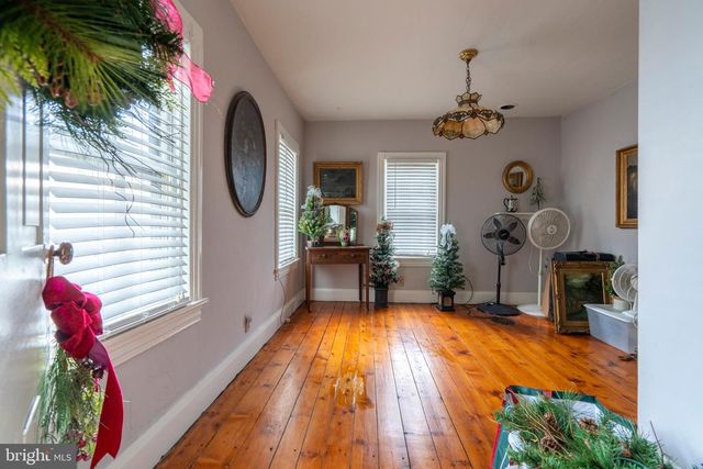 975 GRAVEL PIKE, Palm, PA 18070