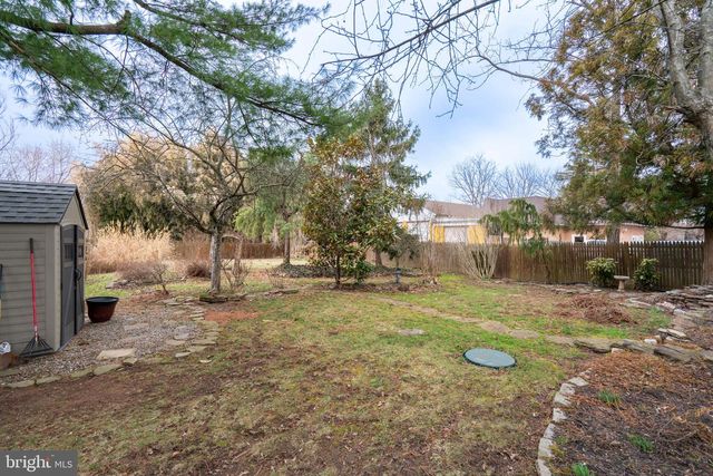 975 GRAVEL PIKE, Palm, PA 18070