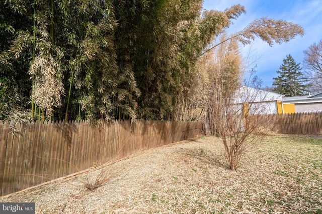 975 GRAVEL PIKE, Palm, PA 18070