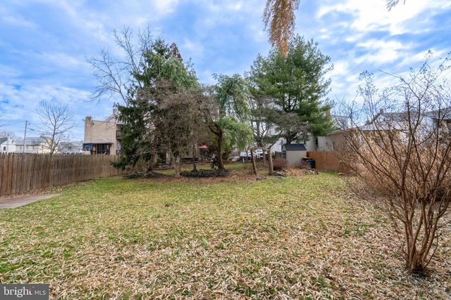 975 GRAVEL PIKE, Palm, PA 18070