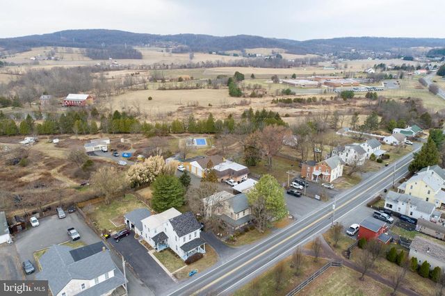 975 GRAVEL PIKE, Palm, PA 18070