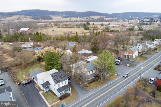 975 GRAVEL PIKE, Palm, PA 18070