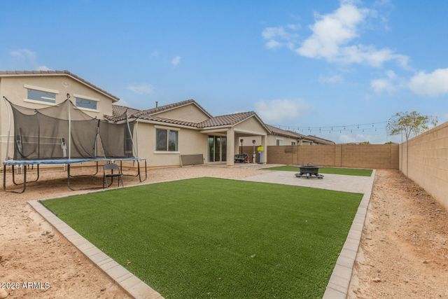 7524 W WARNER Street, Phoenix, AZ 85043