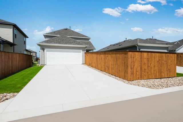 608 Emory Crossing BLVD, Hutto, TX 78634