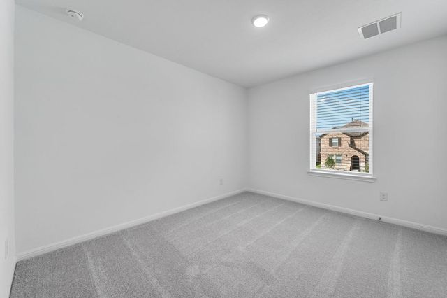 608 Emory Crossing BLVD, Hutto, TX 78634
